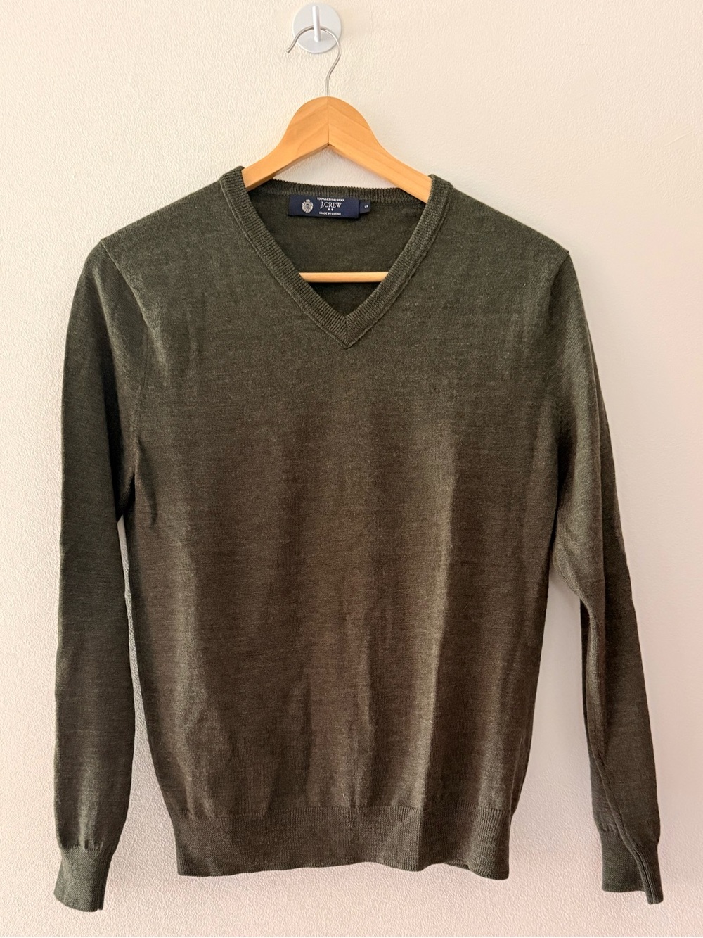 J.Crew 100% Merino Wool V-Neck Sweater – Olive Green – Size S
